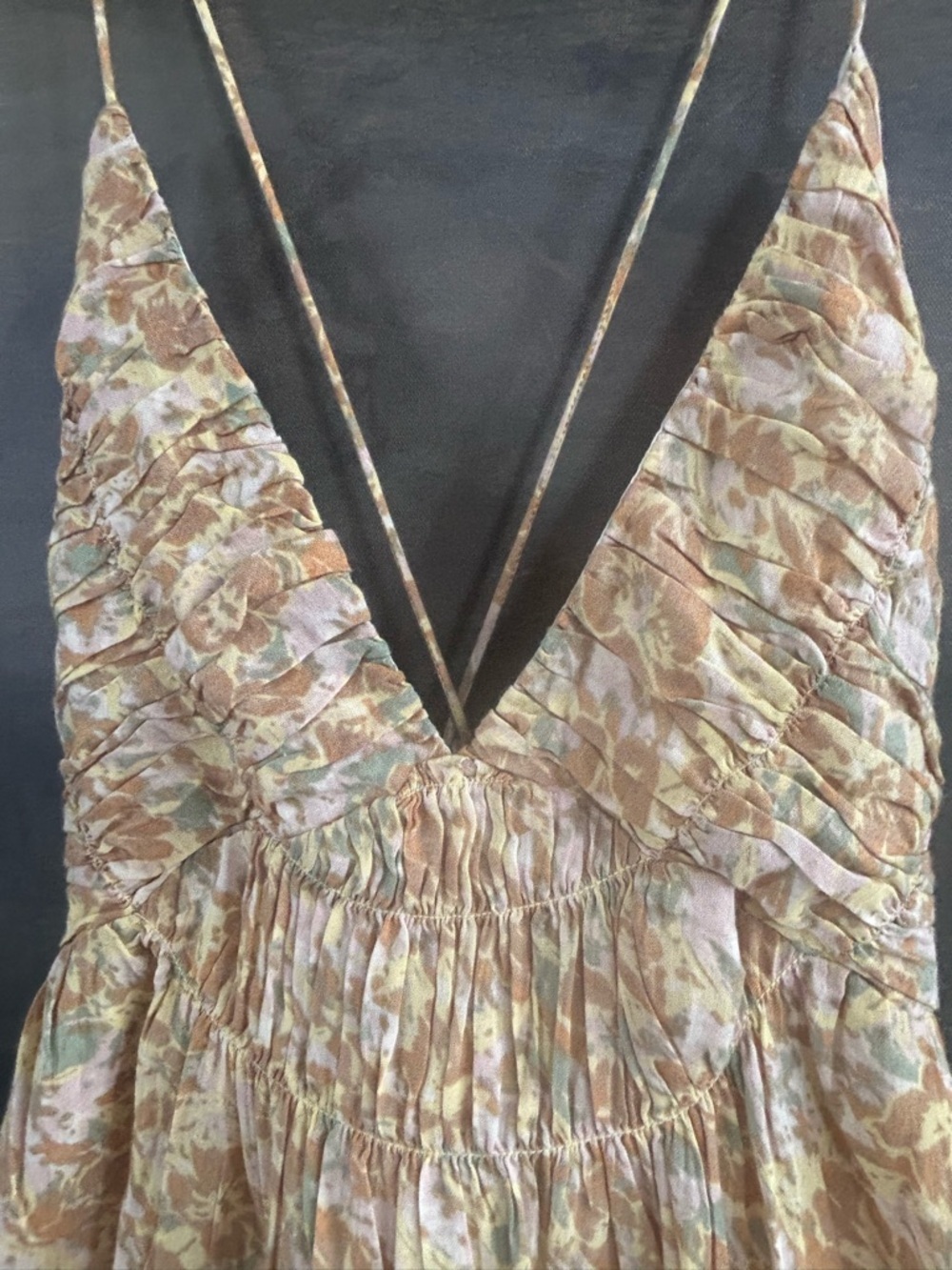 NWOT Treasure & Bond Pale Yellow Floral Smocked V-Neck Maxi Dress - Picture 7 of 11
